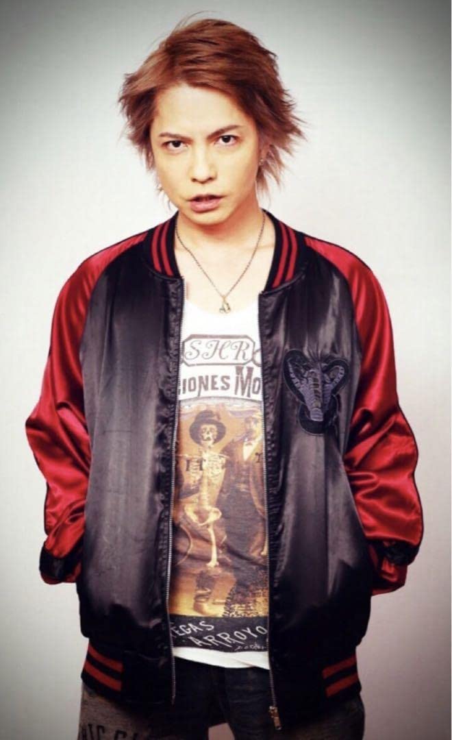 Amazon.co.jp: VAMPS UNDERWORLD BOX スカジャン付 HYDE着用 68XBG