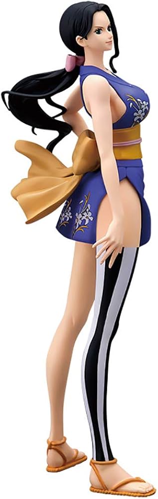 Amazon.co.jp: バンプレスト ワンピース GLITTER＆GLAMOURS NICO ROBIN