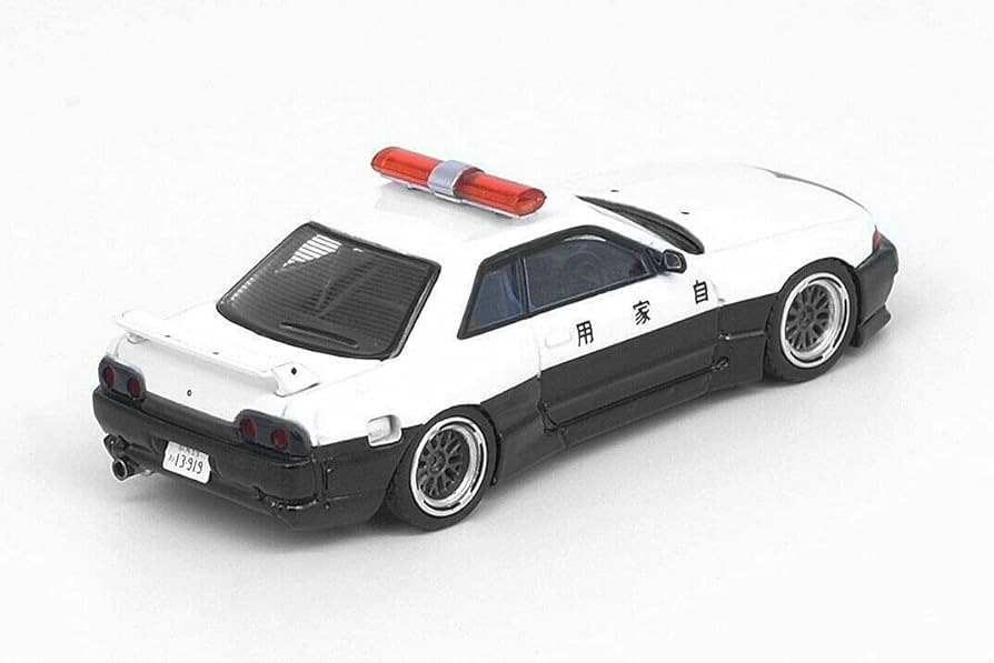 Amazon | Inno64 1/64 日産 スカイライン GT-R R32 パンデム ロケット