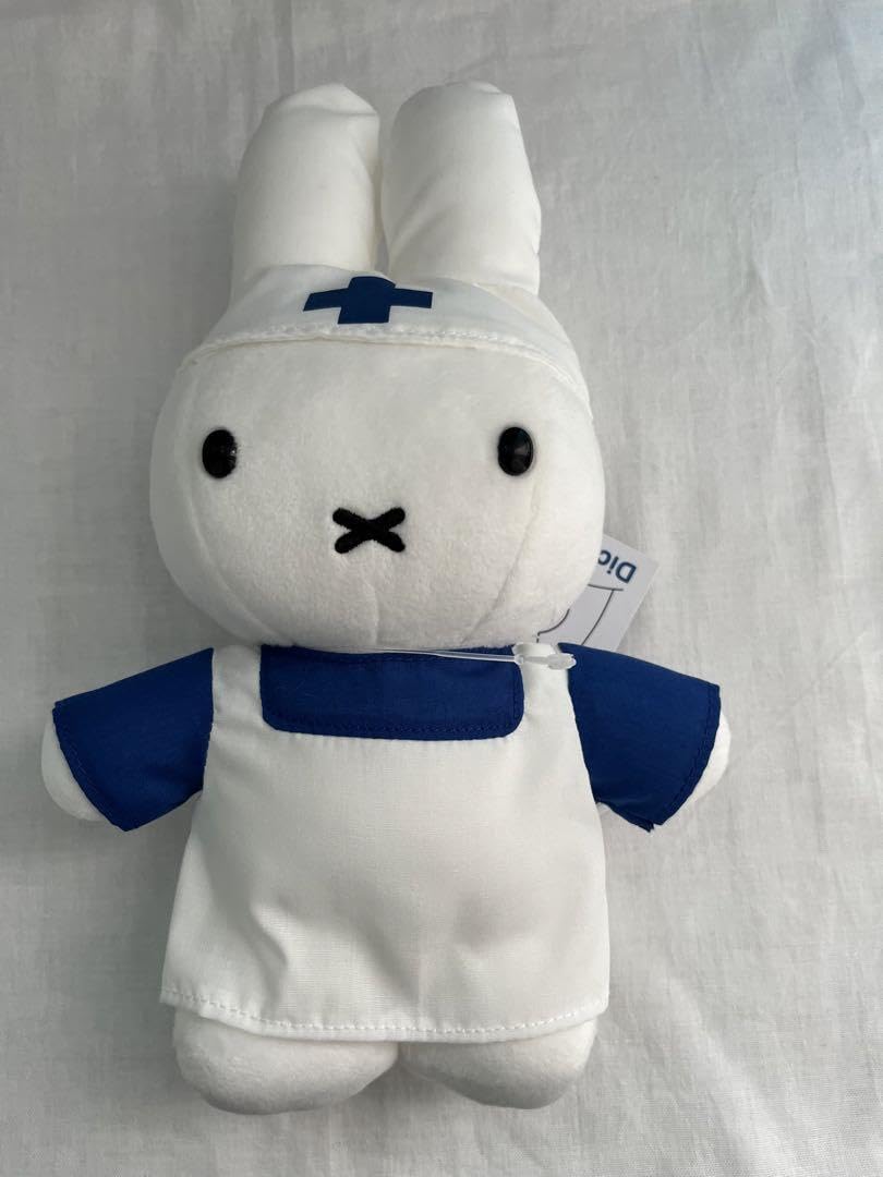 Amazon.co.jp: ミッフィー ナースドール ぬいぐるみ セキグチ タグ付き