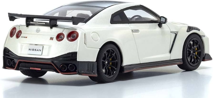 Amazon | 京商オリジナル 1/43 日産 GT-R ニスモ 2022 ホワイト 完成品