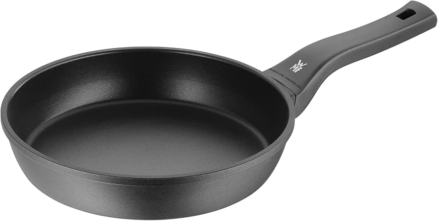 Amazon｜WMF (ヴェーエムエフ) フライパン 24cm IH ガス火対応 PFOA