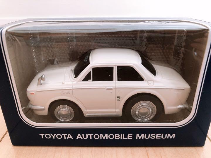 Amazon.co.jp: トヨタ博物館プルバックカー ミニカー 旧車3台セット