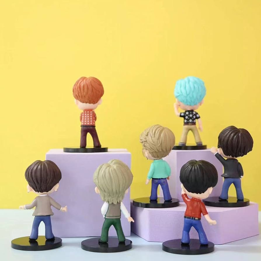 Amazon | 7PCSBTSフィギュアBTSミニドールドールデラックスフィギュア