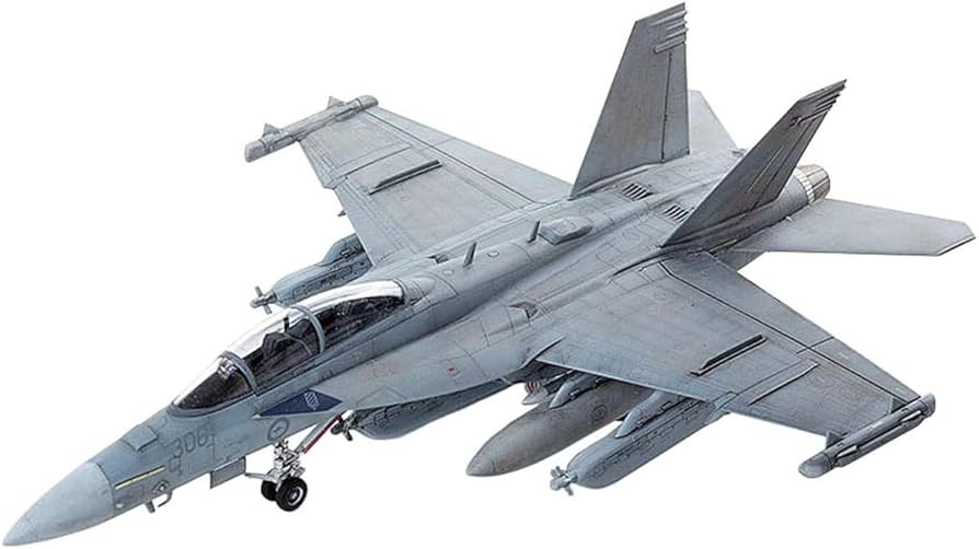 Amazon.com: Academy 1/72 US Navy EA-18G Growler VAQ-141