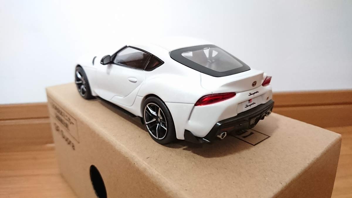 Amazon | 新型 トヨタGRスープラ 1/30 カラーサンプルミニカー
