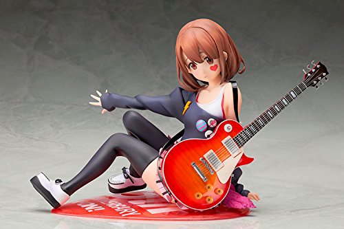 Amazon.co.jp: けいおん！ K-ON！ 5TH Anniversary 平沢唯 1/8 完成品