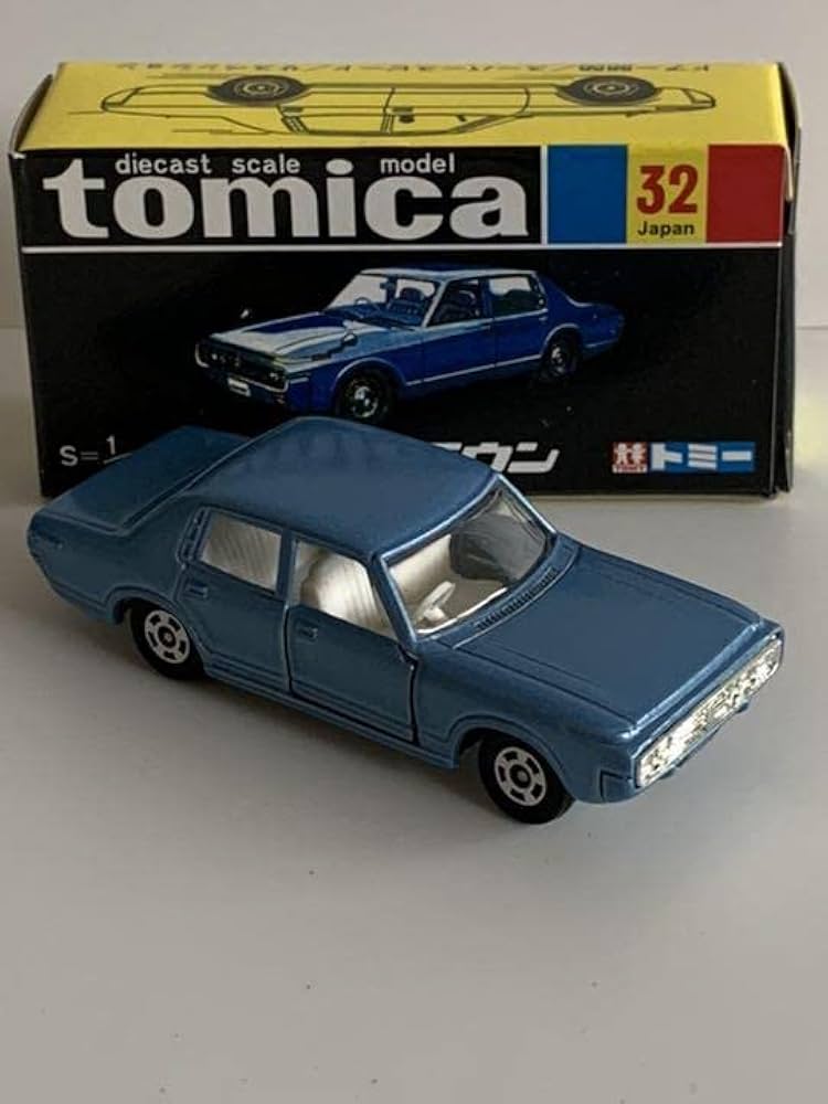 Amazon | 420 黒箱トミー トミカ トヨタニュークラウン No.32 クジラ