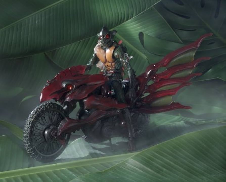 Amazon.com: S.i.c Vol21 Masked Rider Amazon & Jungler Figure