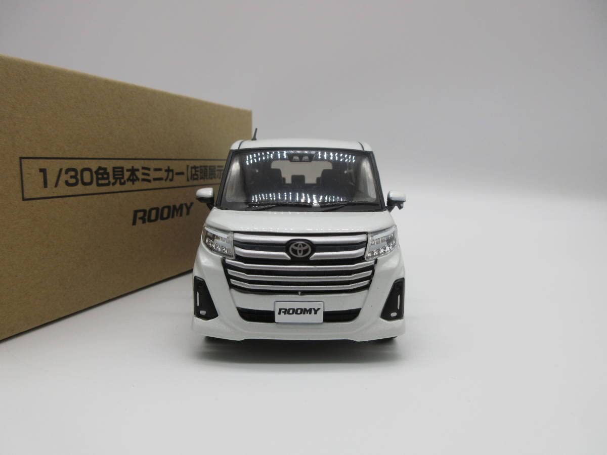 Amazon | 1/30 トヨタ 新型ルーミー 後期 ROOMY 非売品 カラーサンプル