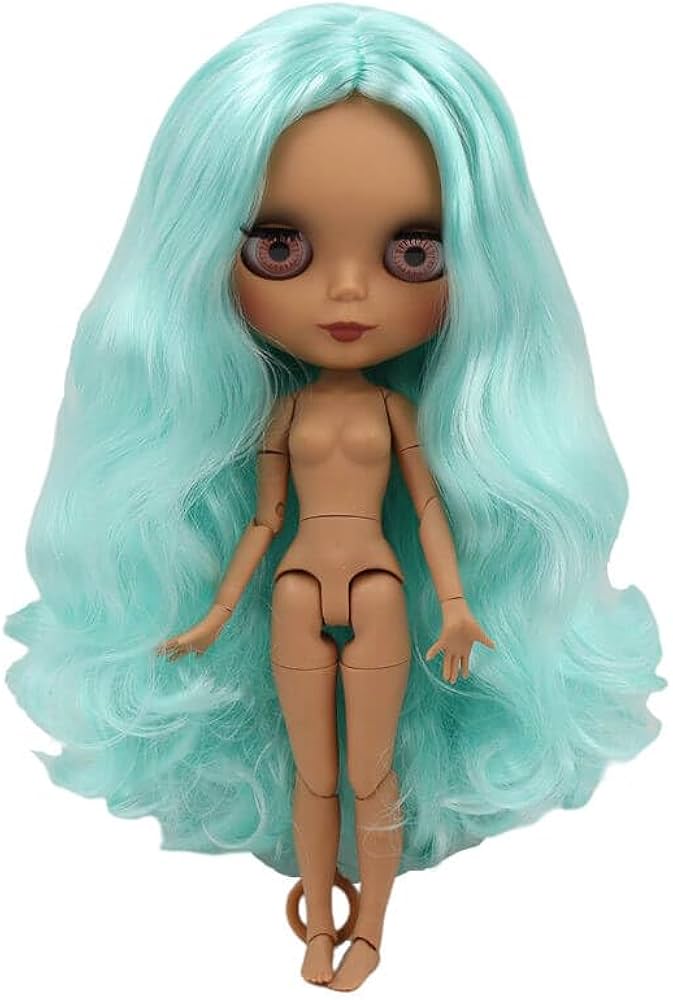 Amazon.co.jp: ネオ ブライス 緑の髪、褐色肌、マットでキュートな顔の