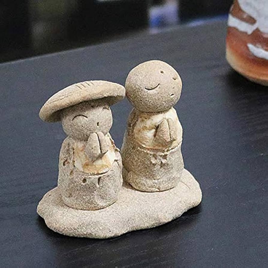 Amazon.co.jp: 信楽焼 お地蔵様 置き物【夫婦地蔵 me-0012】守り神 お