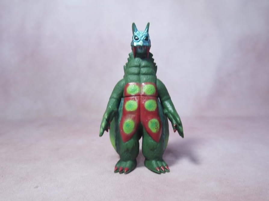 Amazon.co.jp: ウルトラ怪獣シリーズ500 ドラゴリー ソフビ : おもちゃ