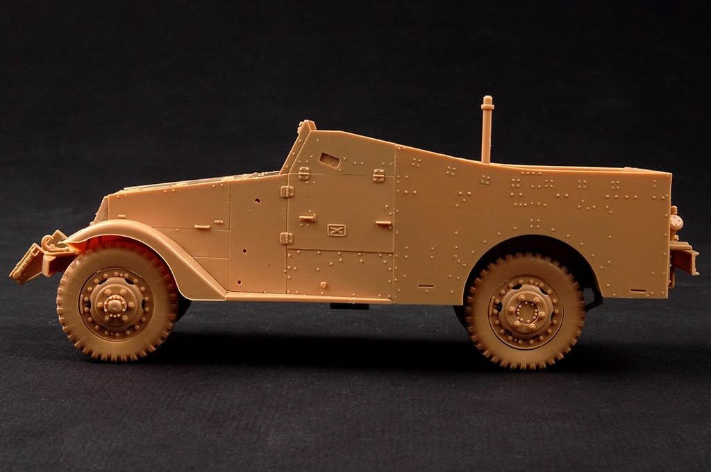 Amazon | ホビーボス 1/35 ファイティングヴィークル シリーズ M3A1