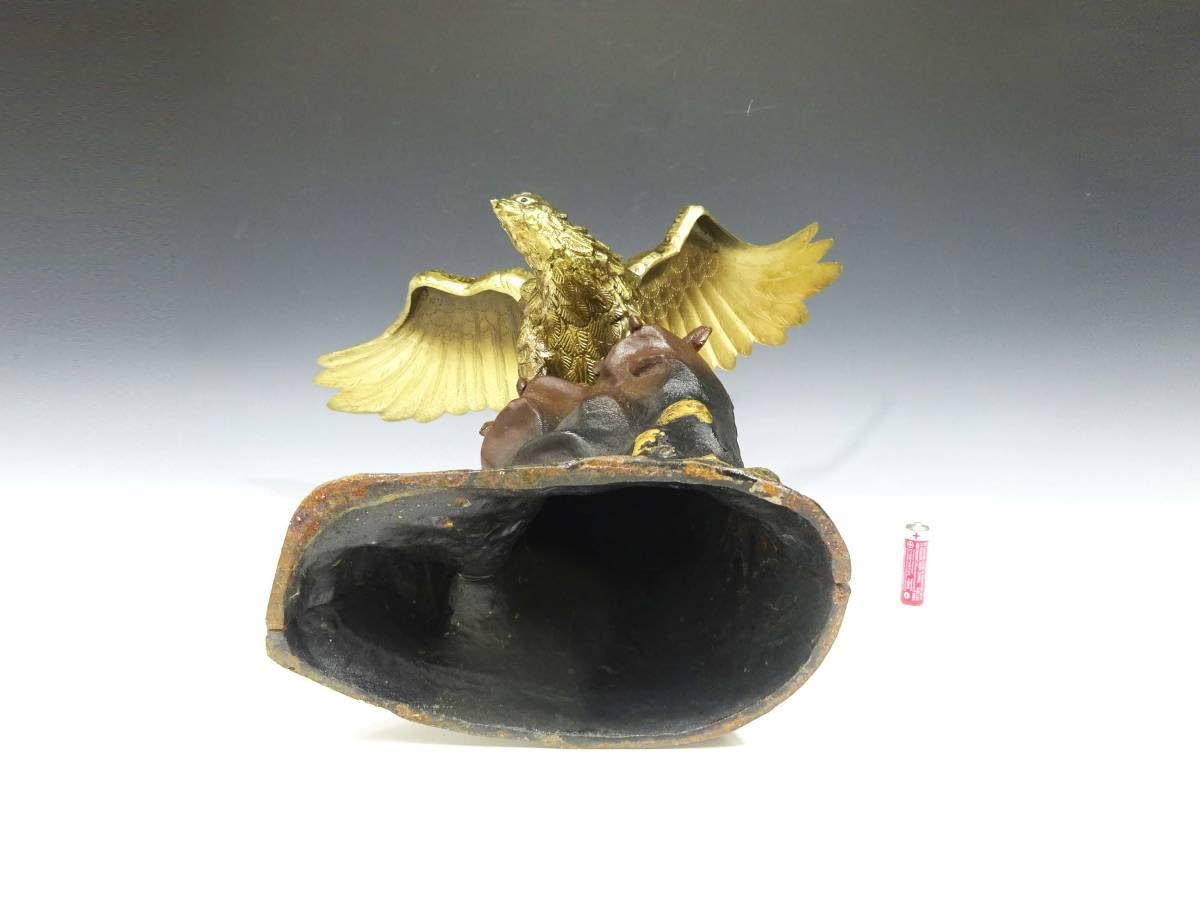 Amazon.co.jp: (TH) 鷹の置物 鷲 鳶 ワシ タカ トンビ トビ 鉄製