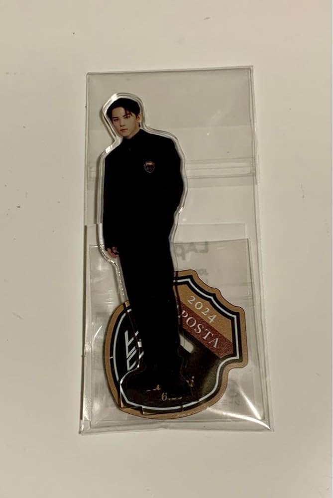 Amazon.co.jp: JO1 川西拓実 アクスタ ラポスタ 2024 : おもちゃ