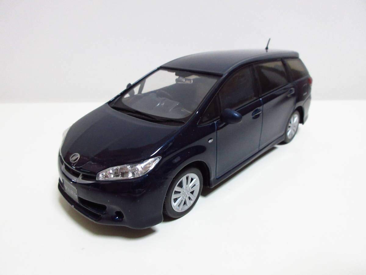 Amazon | 1/24 ミニカー 2代目ウィッシュ WISH カラーサンプル 非売品