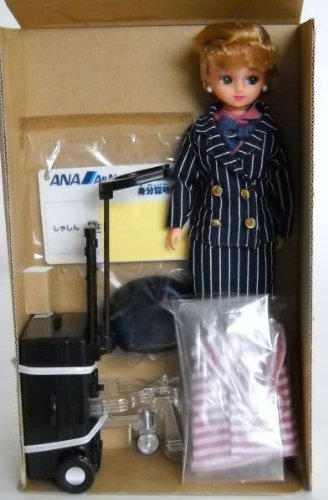 Amazon.co.jp: Anaウォーキングリカちゃん機内販売限定製品 : おもちゃ