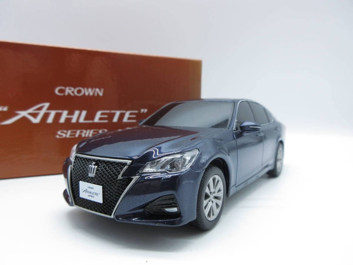 Amazon | 1/30 クラウンアスリート 210系 後期 クラウンターボ カラー