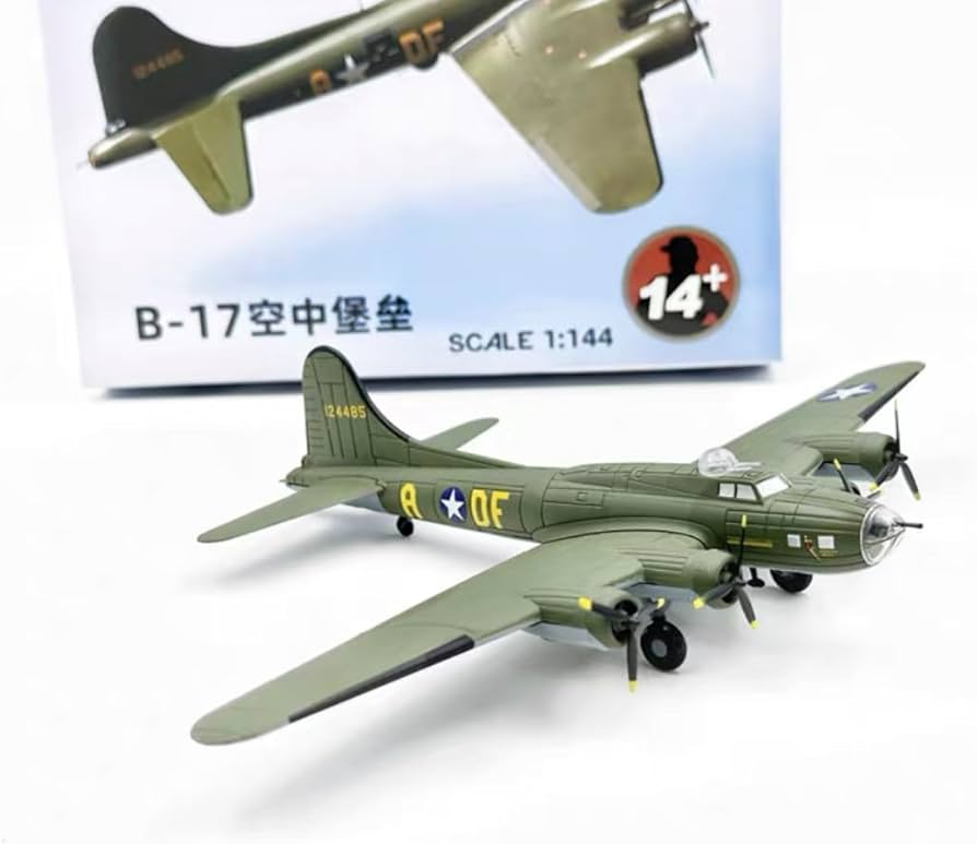 Amazon | ボーイング B-17 FBoeing B-17 フライングフォートレス 1/144