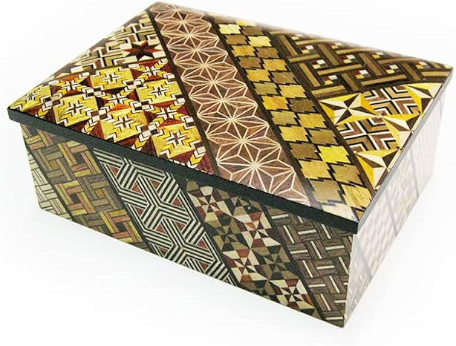 Amazon｜【箱根寄木細工 小物入れ 5寸 小寄木柄】伝統工芸品 民芸品