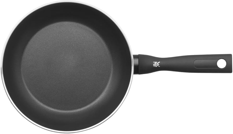 Amazon｜WMF (ヴェーエムエフ) フライパン 24cm IH ガス火対応 PFOA