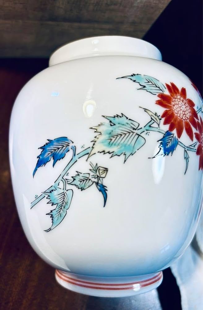 Amazon.co.jp: 人間国宝 十三代 酒井田柿右衛門 濁手錦花 花瓶 共箱