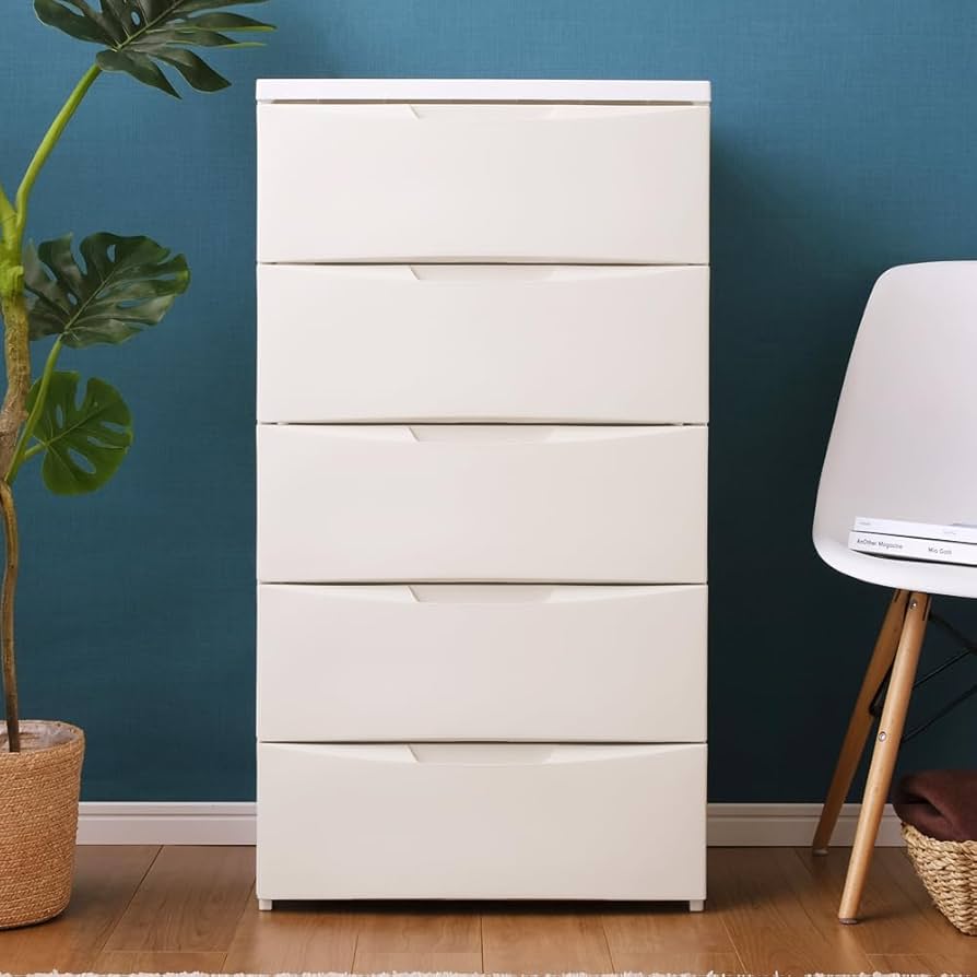 Amazon｜アイリスオーヤマ チェスト 5段 届いてすぐ使える完成品 日本