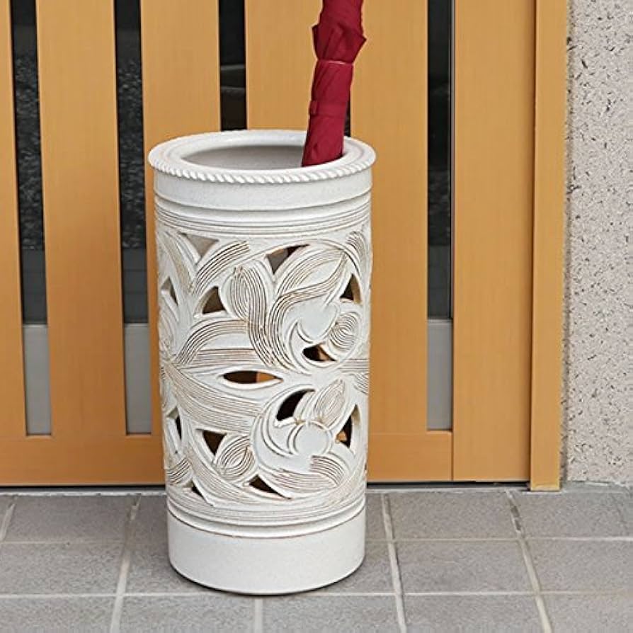 Amazon｜信楽焼 白唐草透かし彫り傘立て しがらき焼 笠立て 陶器