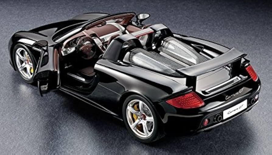 Amazon.com: Tamiya 300012050-1:12 Porsche Carrera GT, Medium