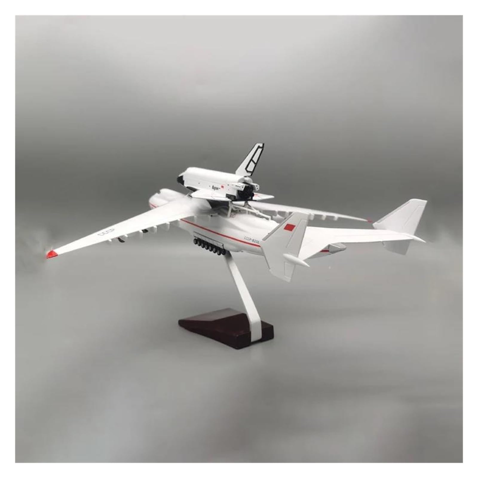 Amazon.co.jp: 航空機 1/200 アントノフ AN-225 AN225 ムリヤ スペース