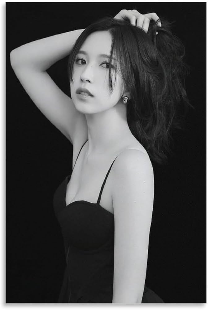 Amazon.co.jp: Twice Minaミナ名井南 ポスター 韓流 かっこいいですの