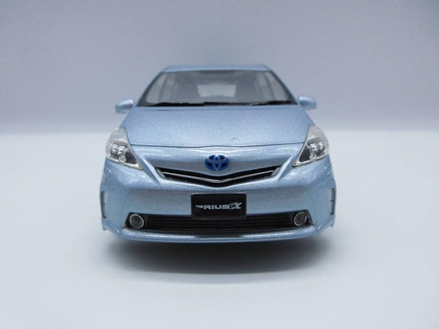 Amazon | 1/24 ミニカー プリウスα プリウスアルファ クリアストリーム