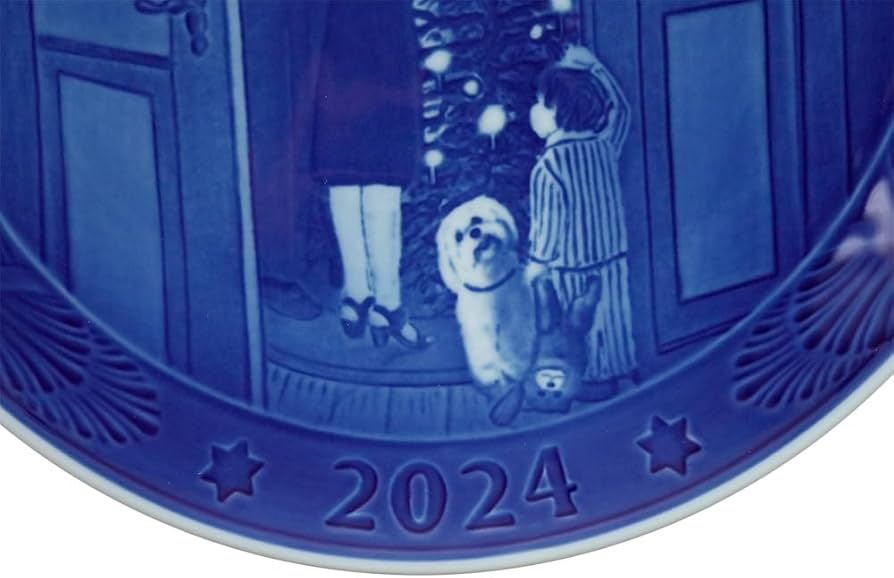 Amazon.co.jp: ロイヤルコペンハーゲン イヤープレート2024年 [並行輸入品]