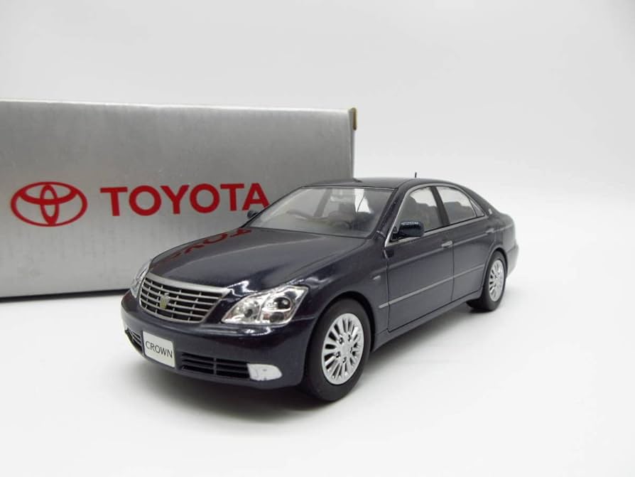 Amazon | 1/30 トヨタ クラウン ロイヤルサルーン 180系 ゼロクラウン