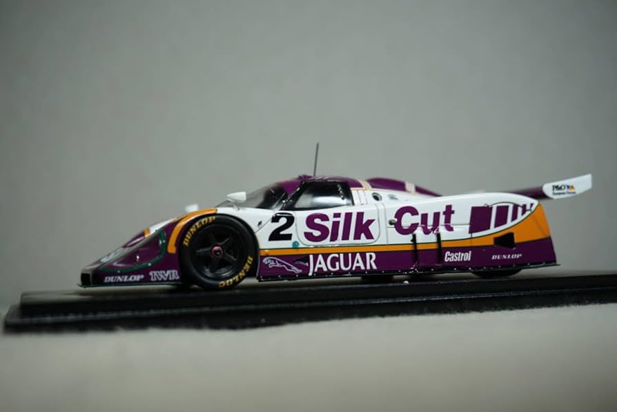 Amazon | 1/43 タバコデカール加工 ルマン 優勝 spark Jaguar XJR-9 LM