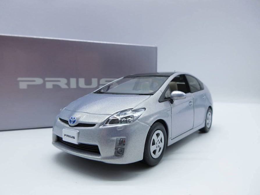 Amazon | 1/30 ミニカー 3代目プリウス PRIUS 30系 非売品 カラー