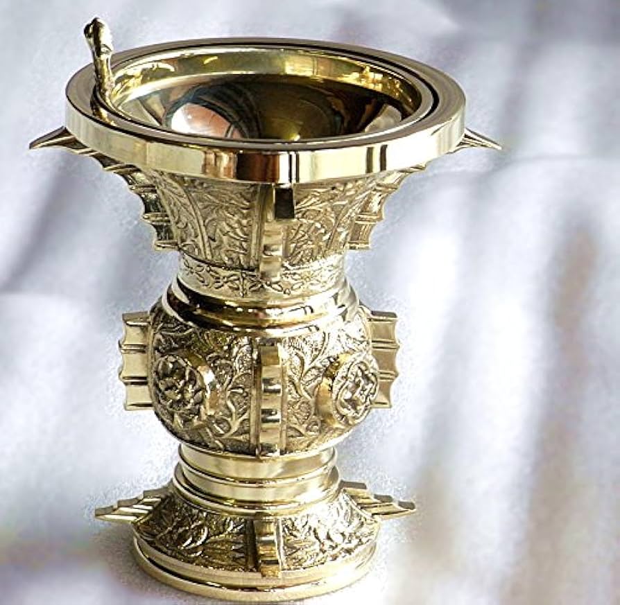 Amazon | 丸型四鰭 花立 本山彫 磨き 仕上4.0号 [真宗大谷派 (東)用