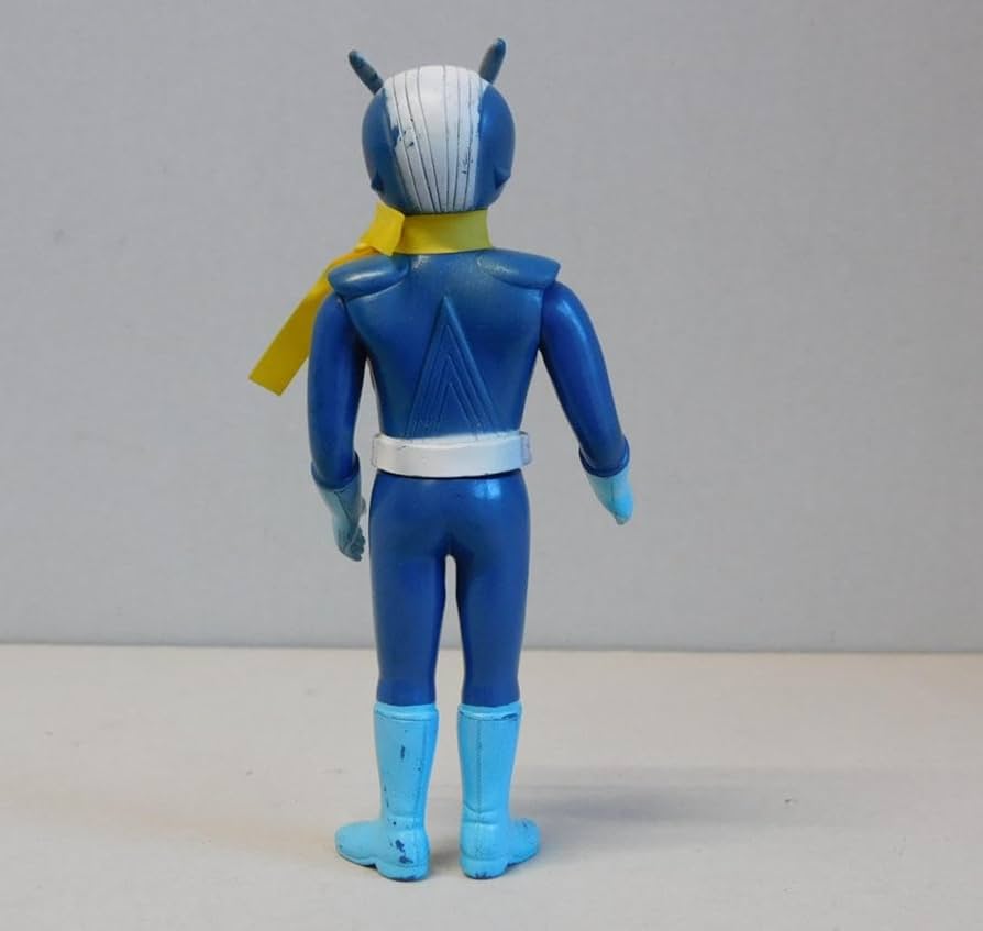 Amazon.co.jp: 昭和 レトロ ポピー ライダーマン ソフビ 人形 : おもちゃ