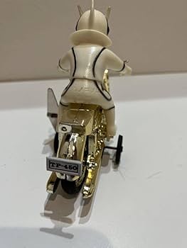 Amazon.co.jp: 新造人間キャシャーン ソフビ人形付オートバイ 箱入