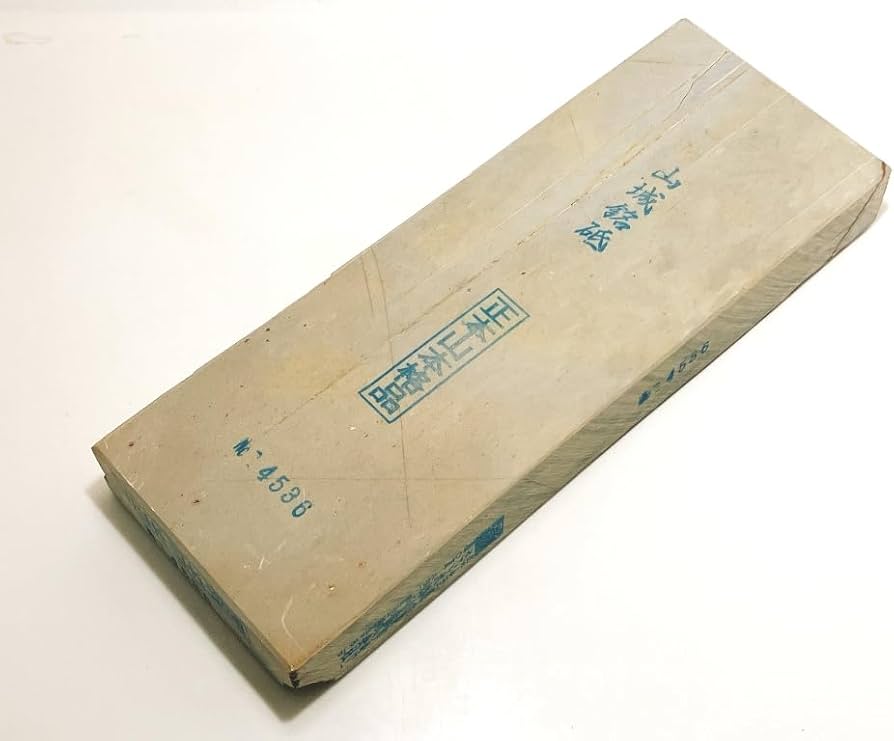 Amazon.co.jp: 天然砥石 正本山 山城銘砥右京区梅ケ畑東尾崎水浅黄卵色