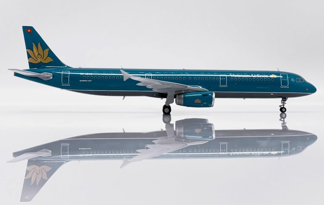 Amazon | JC Wings 1:200 LH2420 Vietnam Airlines ベトナム航空