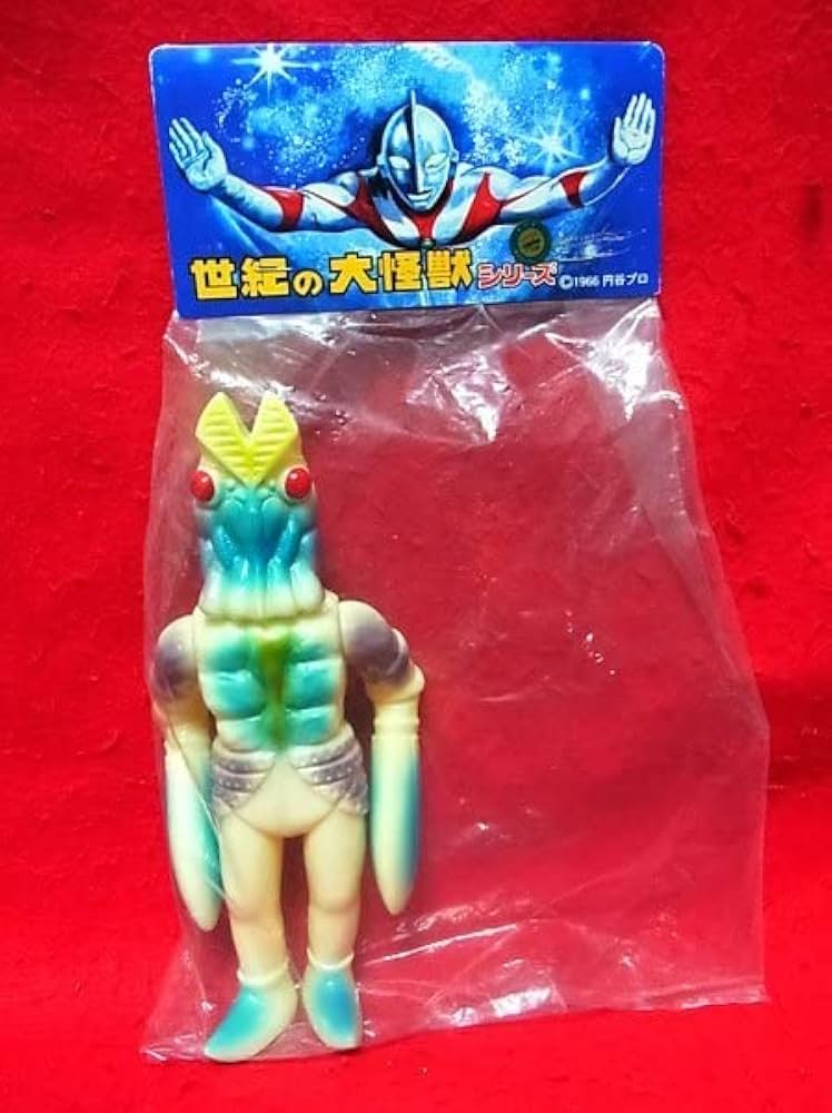 Amazon.co.jp: 怪獣 バルタン星人 蓄光 ソフビ/マーミット MARMIT