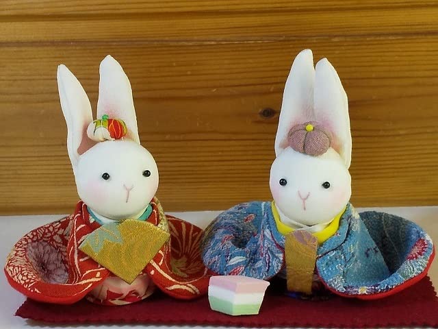 Amazon.co.jp: 古布80縮緬 おすましうさぎの雛人形 おひな様お着物兎