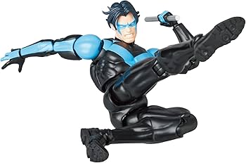 Amazon.com: Medicom Batman: Hush: Nightwing MAFEX Figure