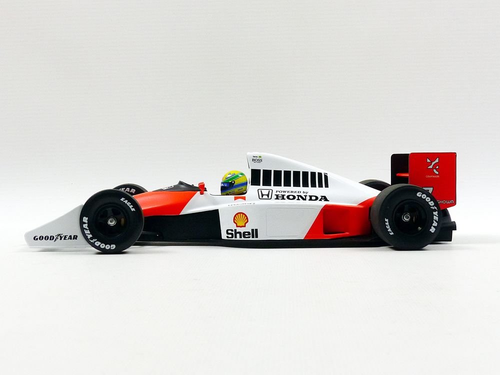 Amazon.co.jp: ☆ ミニチャンプス 1/18 マクラーレン ホンダ MP4-5B