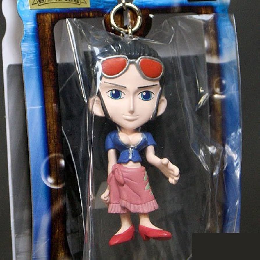 Amazon.co.jp: ワンピース デフォルメフィギュアキーホルダー 新世界