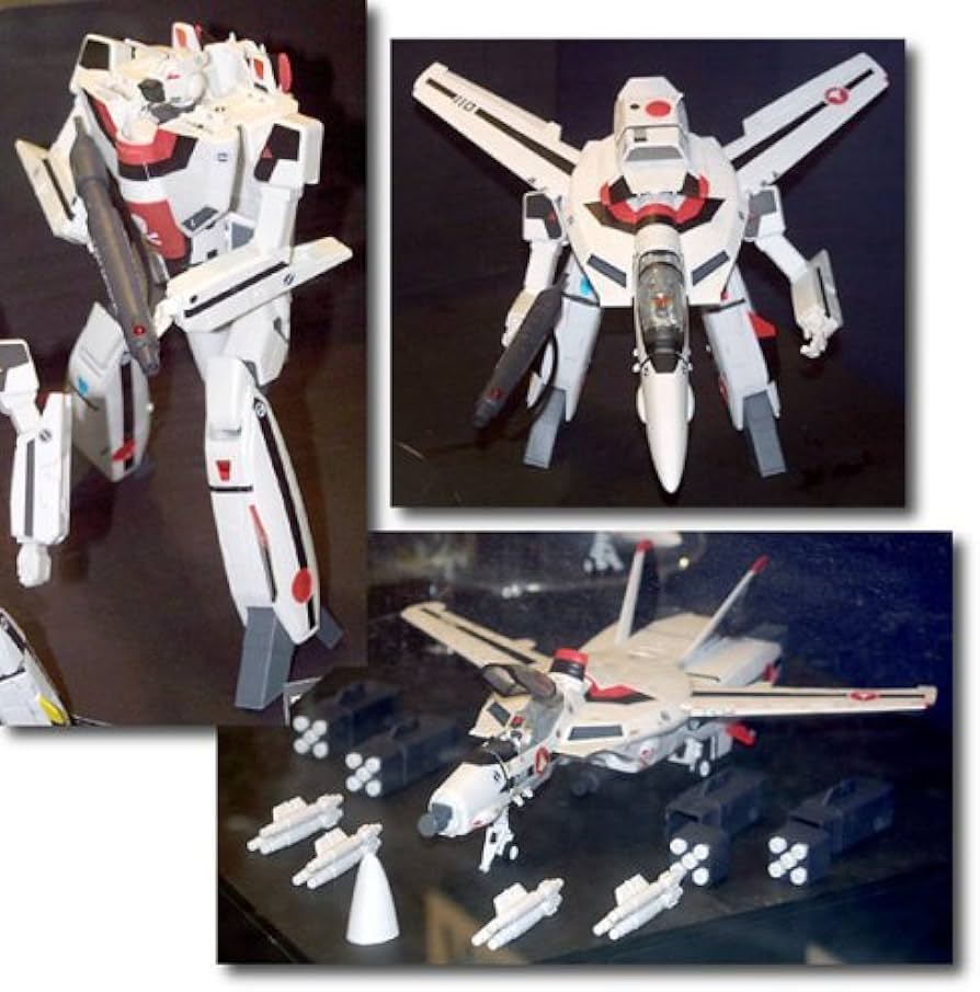 Amazon.com: Macross Vf-1a Variable Fighter Hikaru Ichijo Scale 1