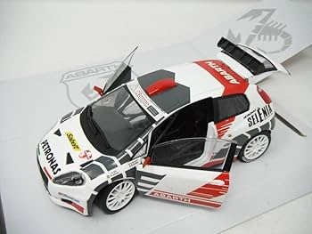Amazon | □ Motorama『1/24 GRANDE PUNTO ABARTH S2000 グランデ