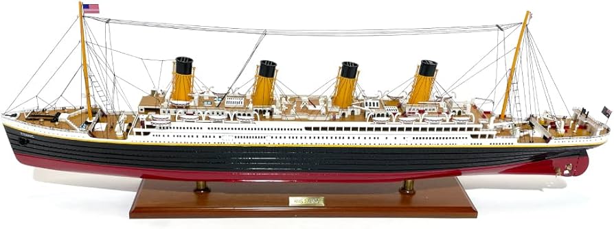 Amazon.co.jp: 木製 手創り 模型船 タイタニック号 RMS TITANIC